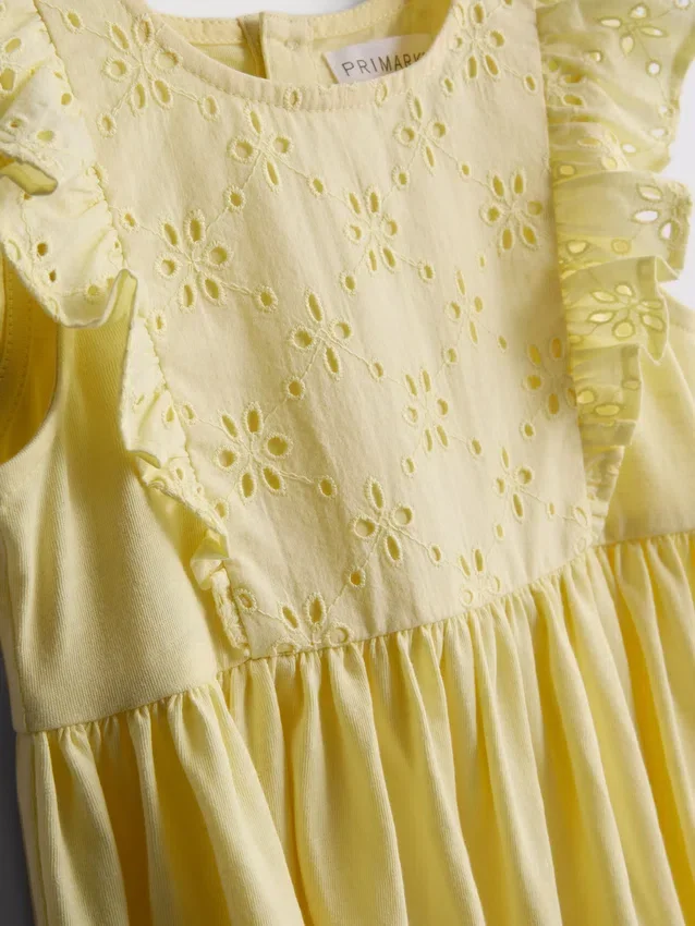 0–36 kk | broderie anglaise -smock-mekko