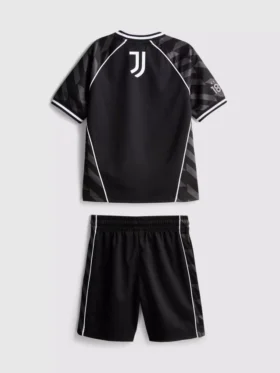 1,5–7 v. | Juventus F.C. -urheilusetti