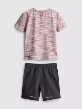 1,5–7 v. | urheilullinen t-paita ja shortsit