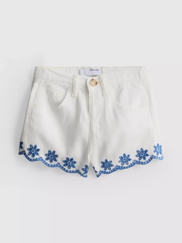1,5–9 v. | brodeeratut denimshortsit