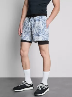 2-in-1-shortsitit