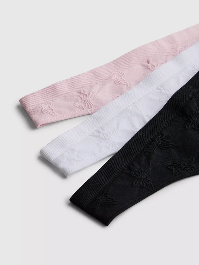 3 kpl saumattomia jacquard-stringejä