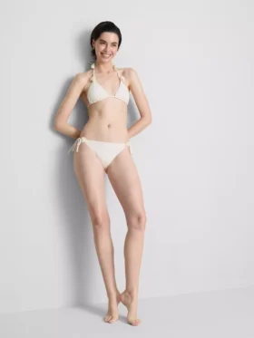 3D-kukallinen kolmiomainen bikiniliivi