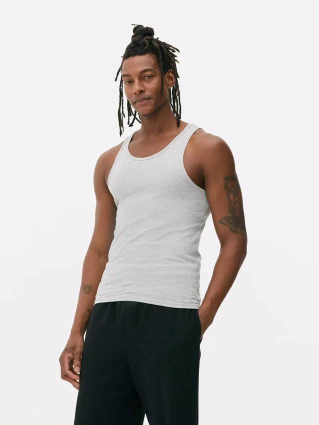 5 kpl:n pakkaus välttämättömiä aluspaitoja