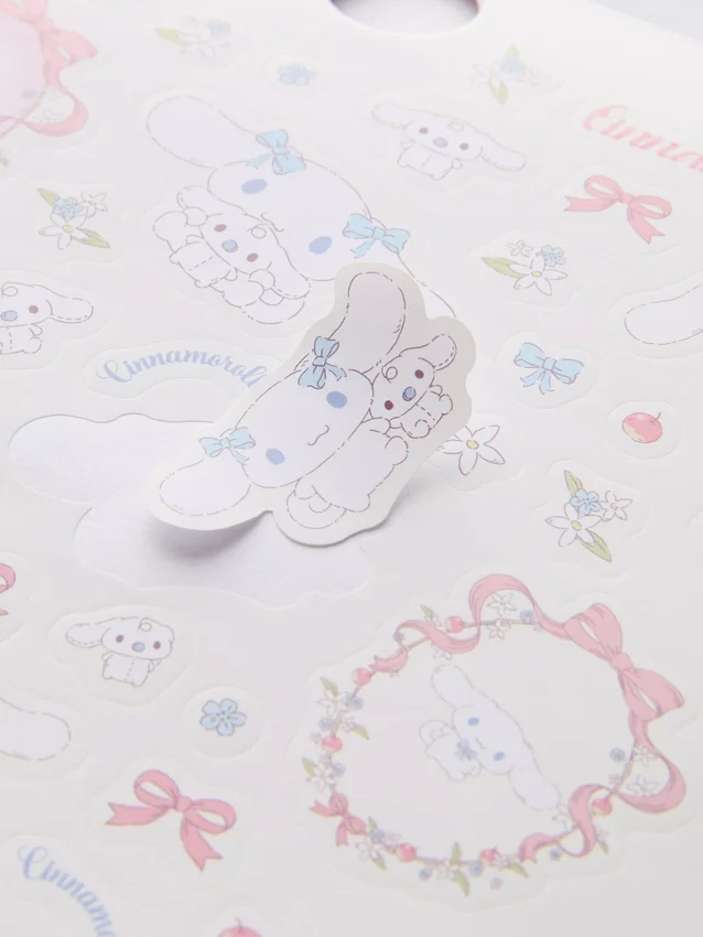 500 kpl Hello Kitty Cinnamoroll -tarroja