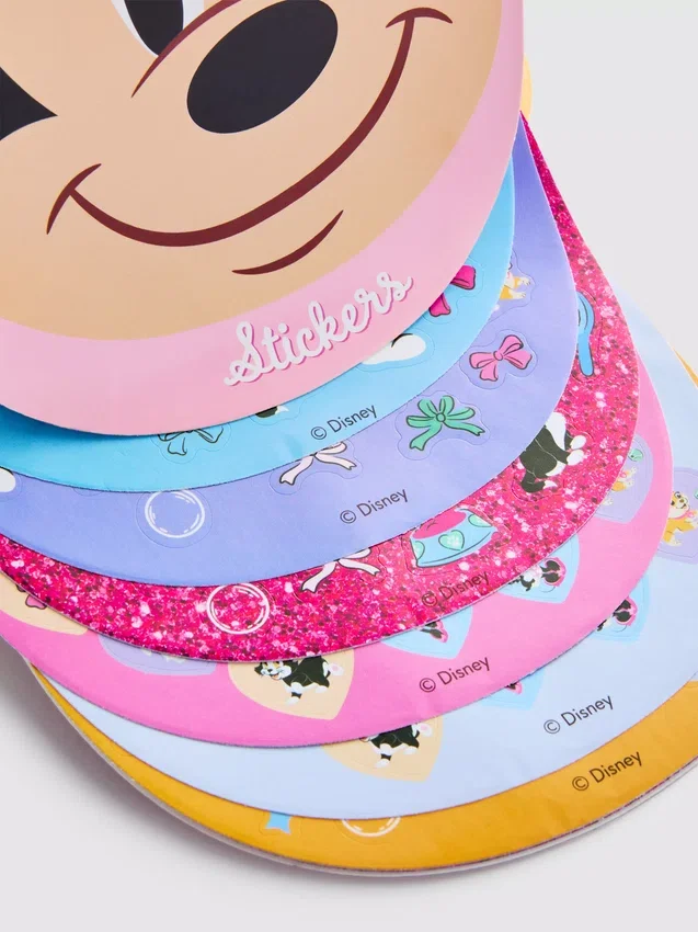 500 kpl:n pakkaus Disney-Minnie Mouse -tarroja