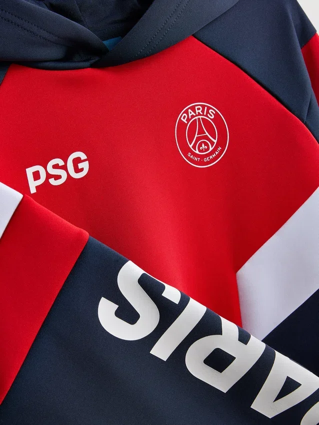 7–15 v. | Paris Saint-Germain F.C. -huppari