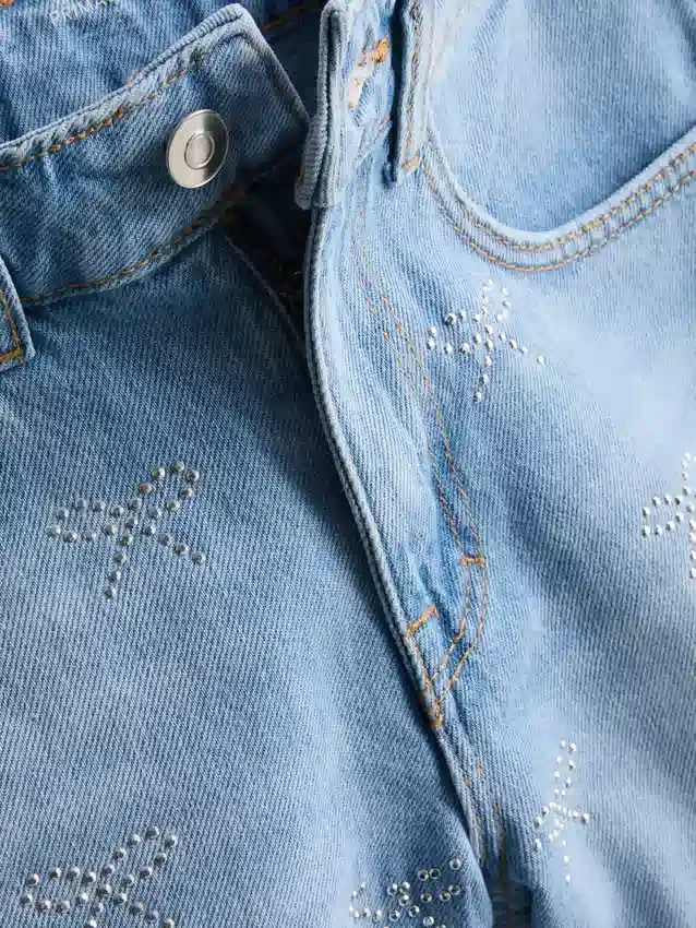 7–15 v. | strassikoristeiset denimshortsit
