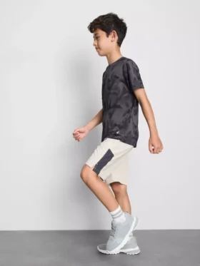 7–15 v. | urheilullinen t-paita- ja shortsisetti