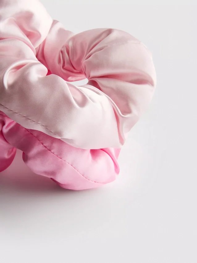 9 kpl:n pakkaus jättikokoisia satiinisia nukkumiseen sopivia scrunchie-hiusnauhoja