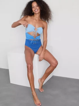 Aukollinen bandeau-uimapuku