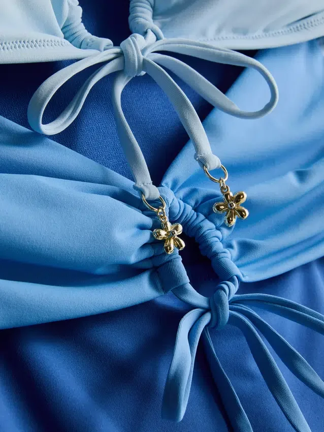 Aukollinen bandeau-uimapuku