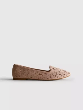Aukolliset ballerinamatalat kengät