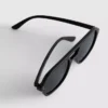 Aviator-tyyliset aurinkolasit