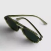 Aviator-tyyliset aurinkolasit