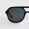 Aviator-tyyliset aurinkolasit