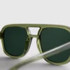 Aviator-tyyliset aurinkolasit
