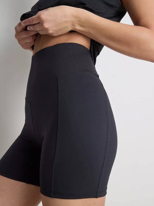 Bodysculpt Active -pyöräilyshortsit