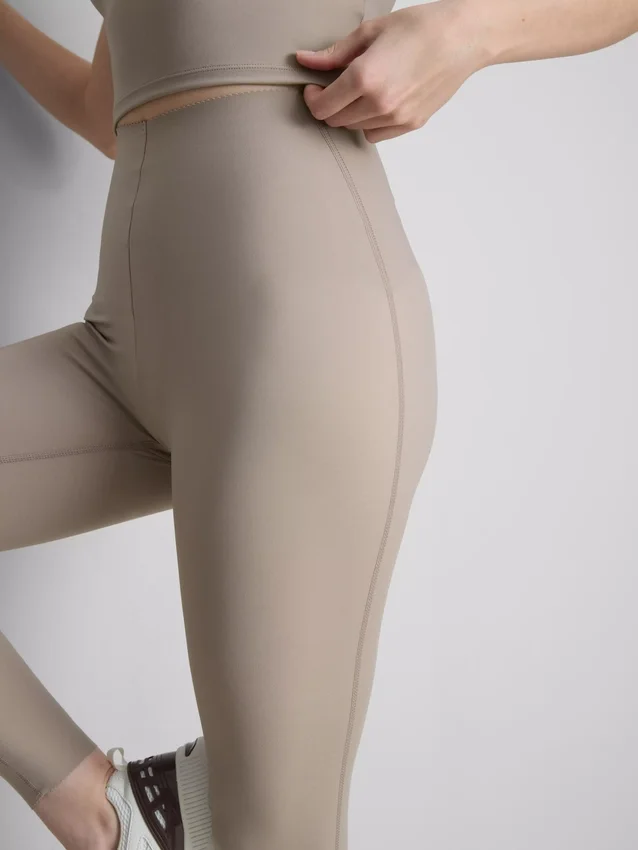 Bodysculpt Performance -leggingsit, keskikorkea vyötärö