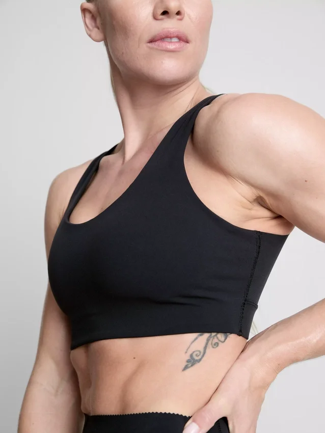 Bodysculpt-suorituskykyinen crop-toppi