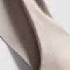 Bodysculpt-urheilupaita, jossa on leikkauksia