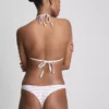 Brasilialainen kolmiomallinen bikinisetti