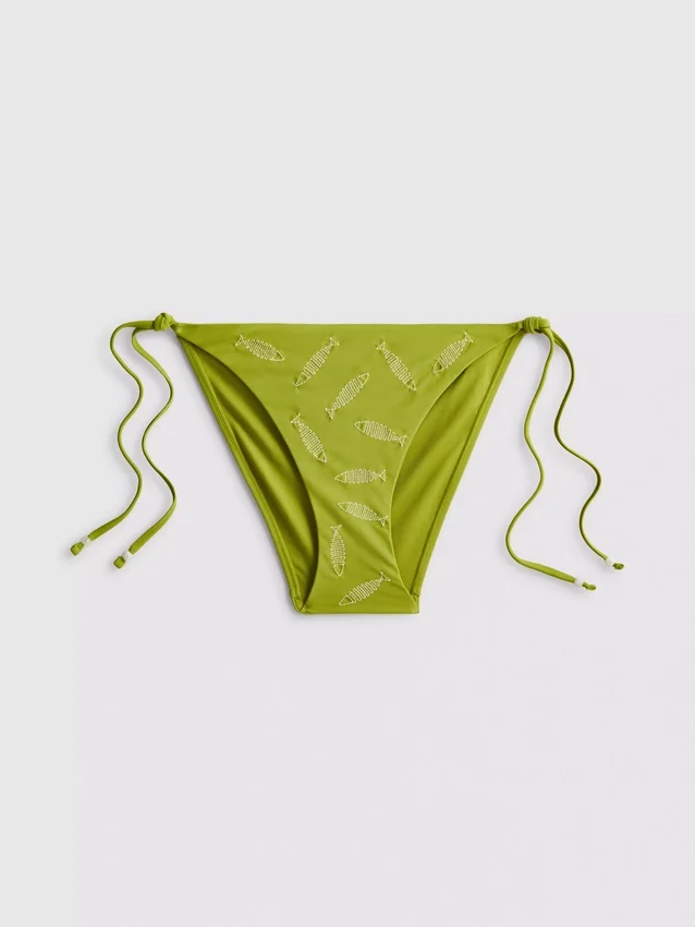 Brodeeratut, sivuista solmittavat bikinialushousut