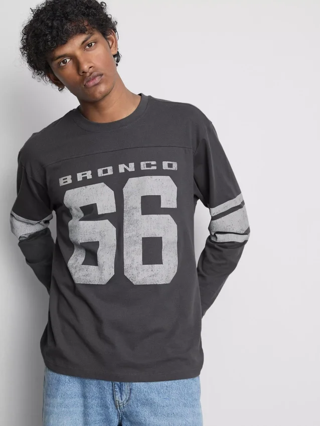Bronco-pitkähihainen t-paita