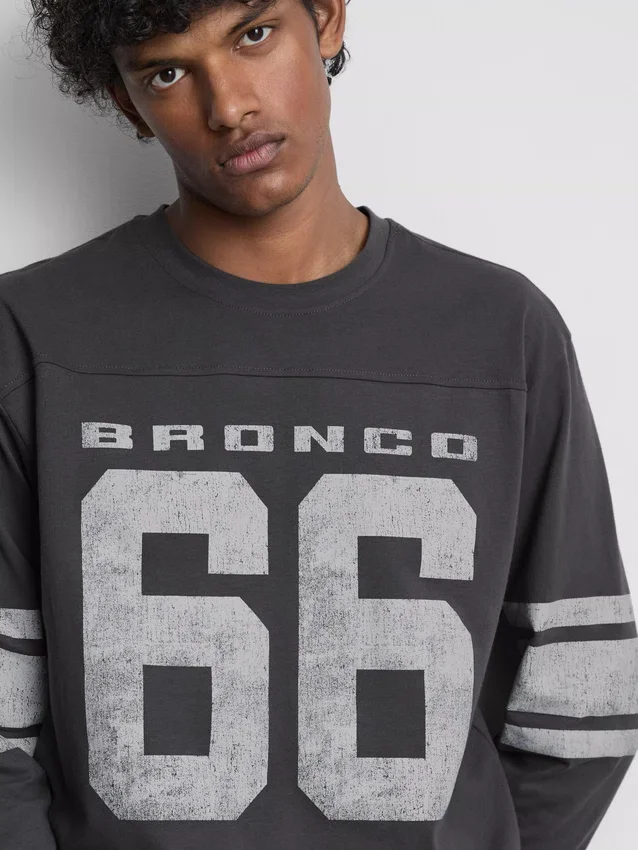 Bronco-pitkähihainen t-paita