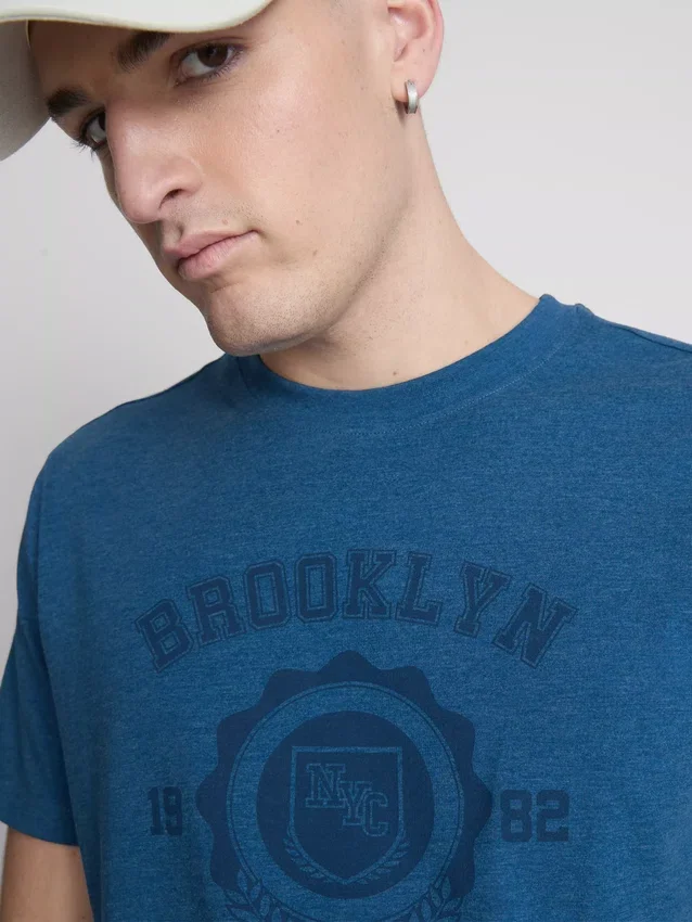Brooklyn-varsity-lyhythihainen t-paita