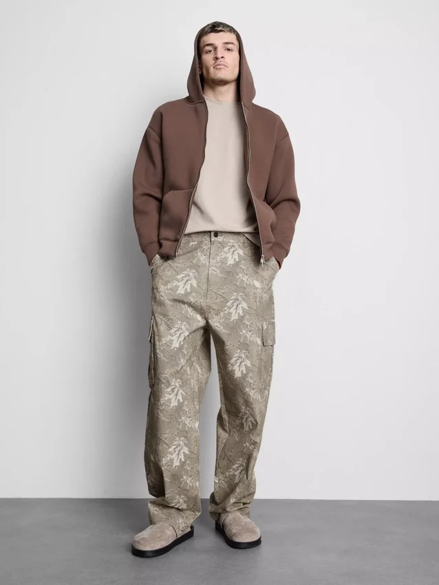 Camo-cargohousut
