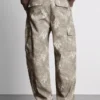 Camo-cargohousut