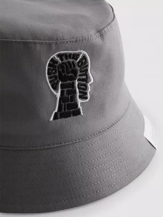 Chemical Brothersin käännettävä bucket-hattu