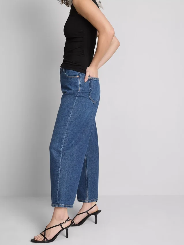 Denim-cropped-farkut, leveät lahkeet