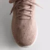 Diamanttiyksityiskohdilla varustetut slip-on-tennarit