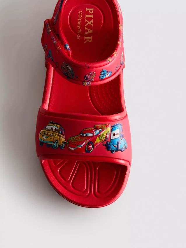 Disney Pixarin Cars-trekkersandaalit