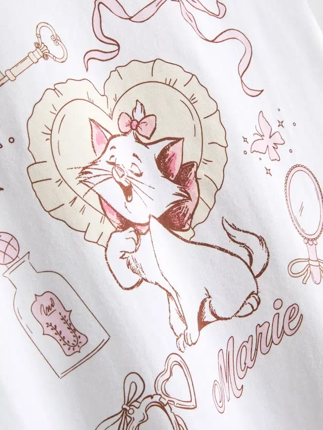 Disneyn Aristokissat-elokuvan Marie-kuvioiset pyjamat