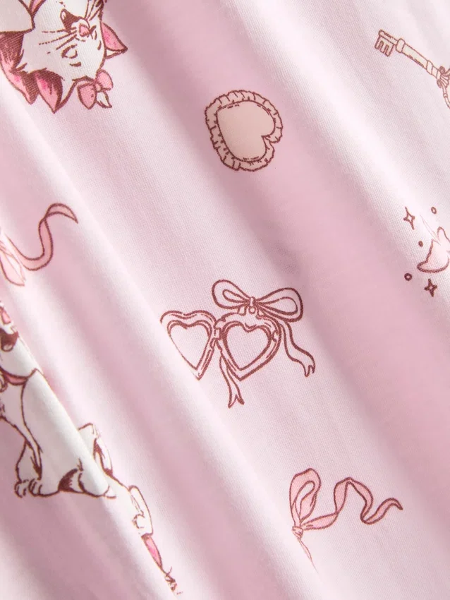 Disneyn Aristokissat-elokuvan Marie-kuvioiset pyjamat