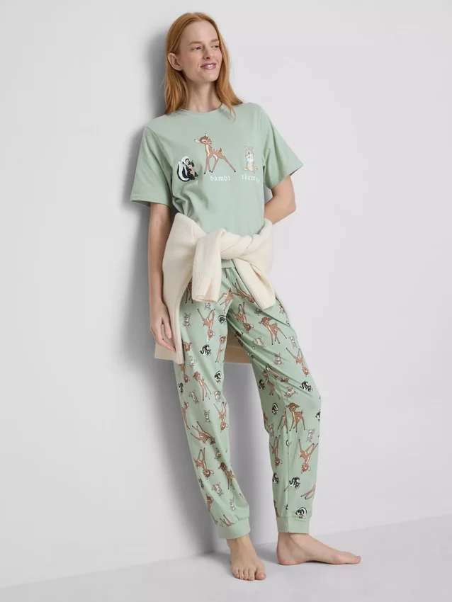 Disneyn Bambi-kuvioiset pyjamat