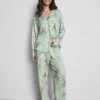 Disneyn Bambi-raidalliset boyfriend-pyjamat