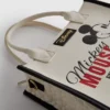 Disneyn Mikki ja ystävät -keinonahkainen kassi