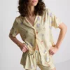 Disneyn Nalle Puh -lyhyet boyfriend-pyjamat