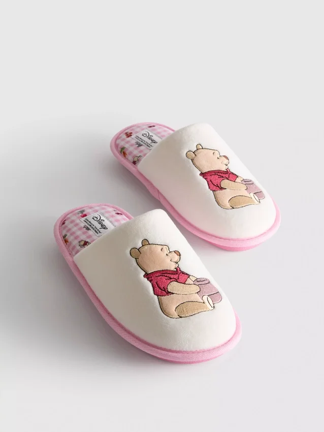 Disneyn Nalle Puh -mule-tohvelit
