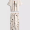 Disneyn puuvillaseoksesta valmistetut graafiset pyjamat