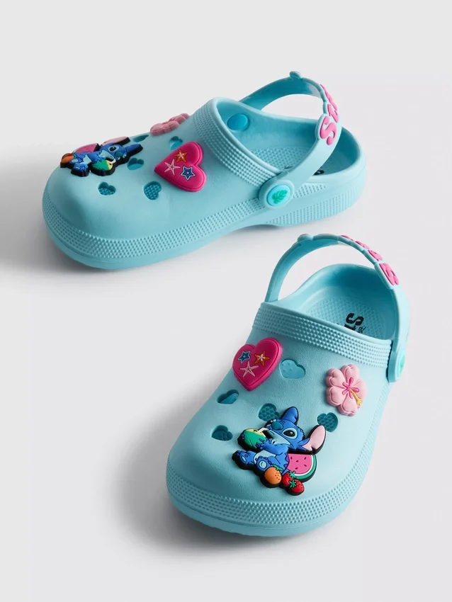 Disneyn Stitch-klogit