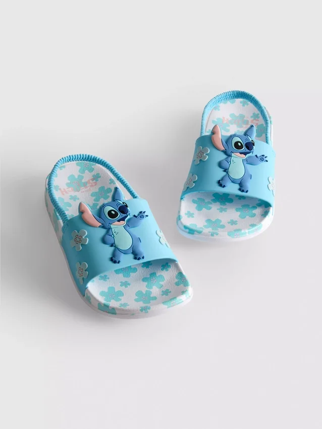 Disneyn Stitch-sandaalit