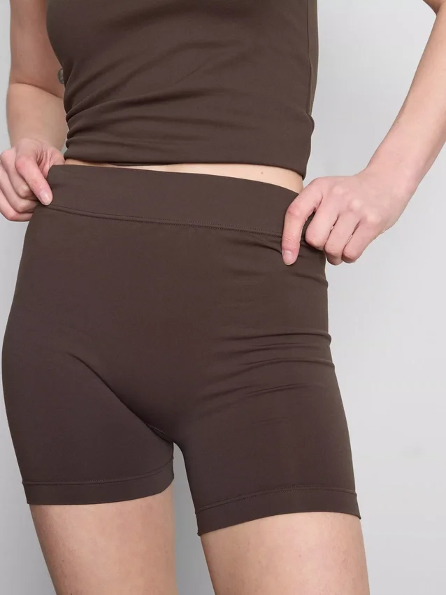 Erittäin pehmeät pyöräilyshortsit