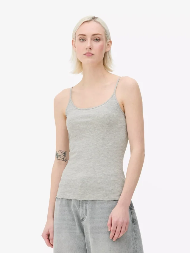 Essential-joustava cami