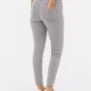 Essential-malliset keskikorkeat skinny-farkut | tavallinen