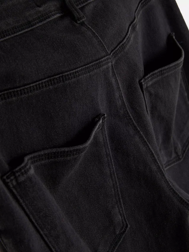 Essential-malliset keskikorkeat skinny-farkut | tavallinen